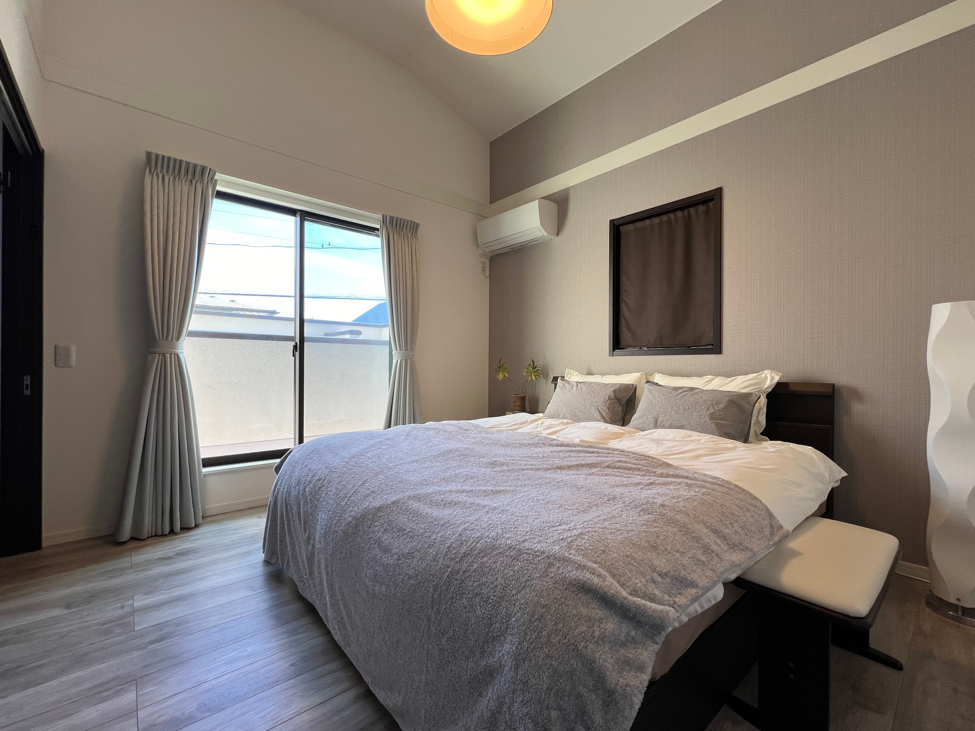 Room 11